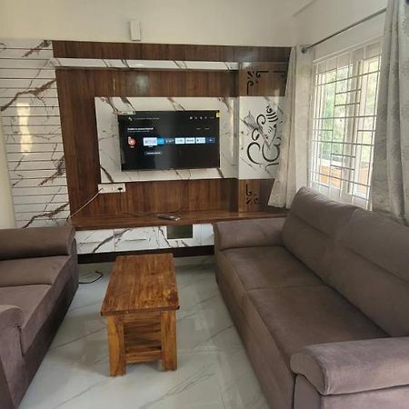 Castle Hsr Sarjapur Road Apartment Bangalore Exterior photo